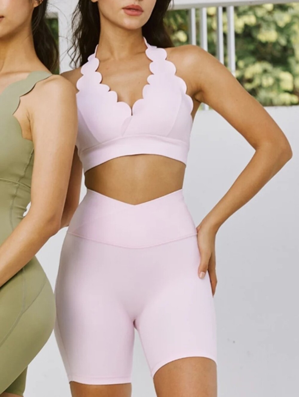 Women’s Pink Scalloped Halter Romper Jumpsuit - Picture 1 of 3